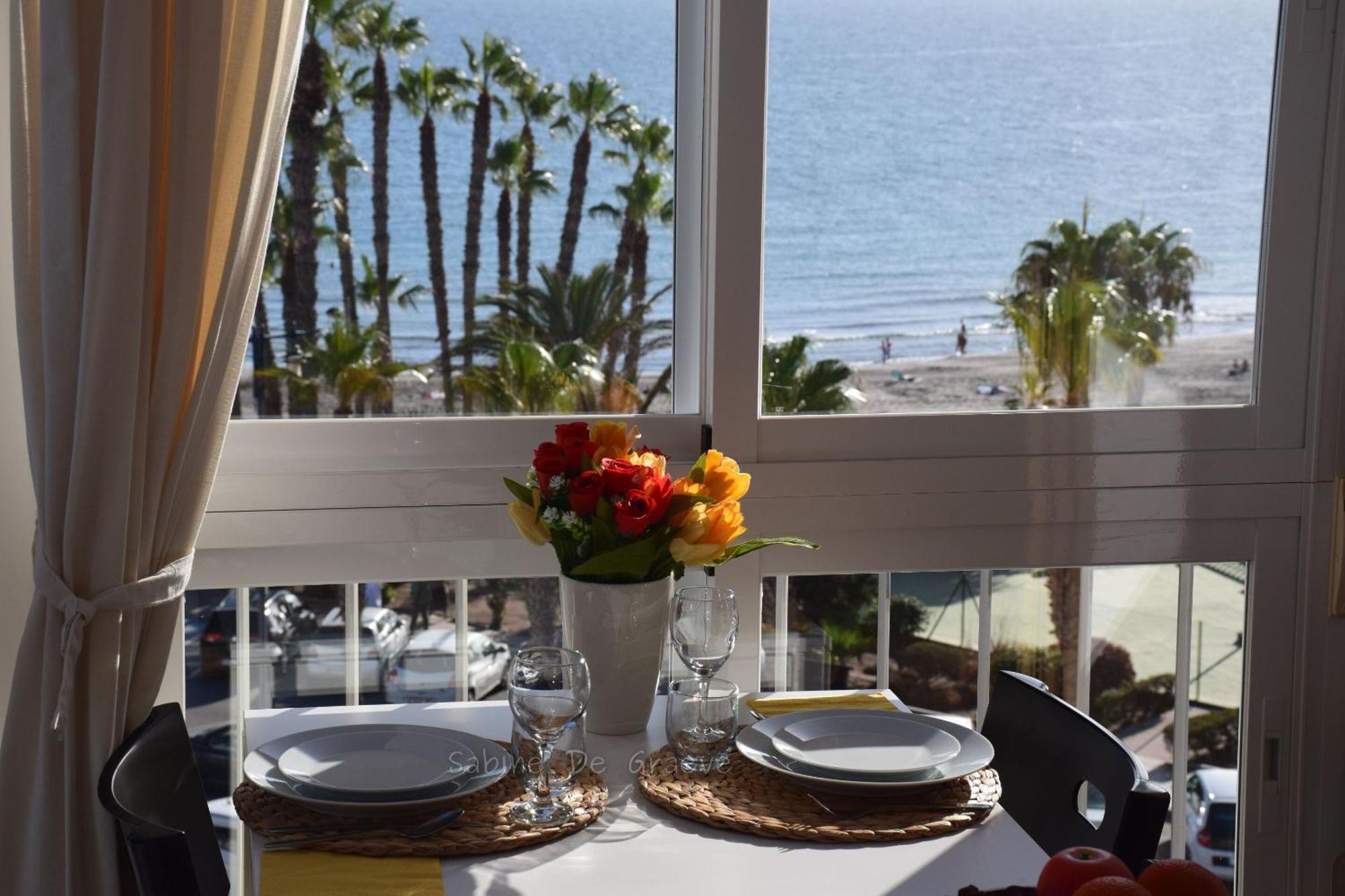 Love Nest By The Sea Wake Up With Ocean Views In Every Room Ruselo R408 Torrox Εξωτερικό φωτογραφία